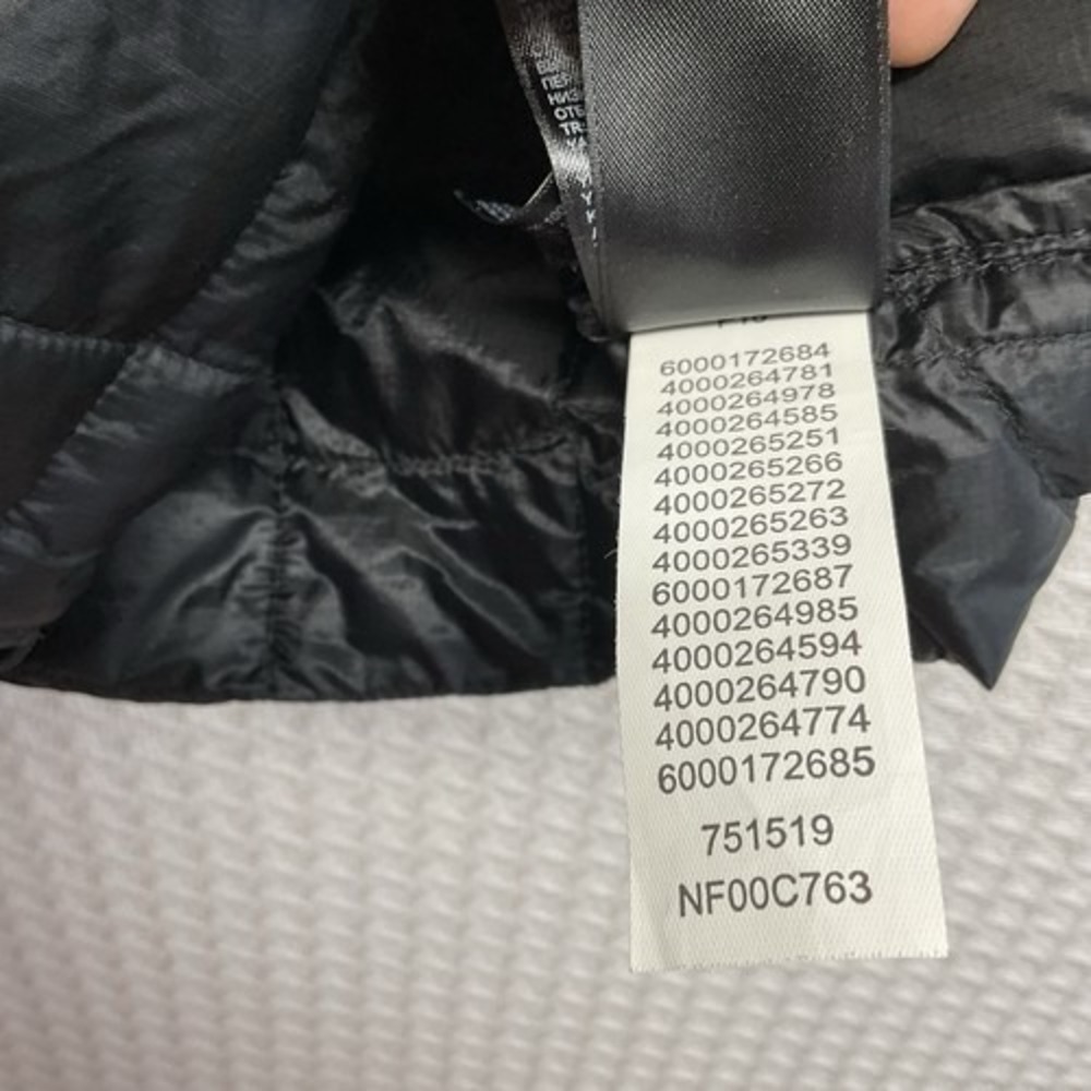 NWOT The North Face ThermoBall Eco Black Outdoor Puffer Vest Men XL Vietnam - Picture 7 of 11